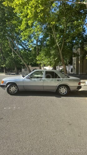 Mercedes 190 1991, 723,400 km - 1.8 l - Mingəçevir