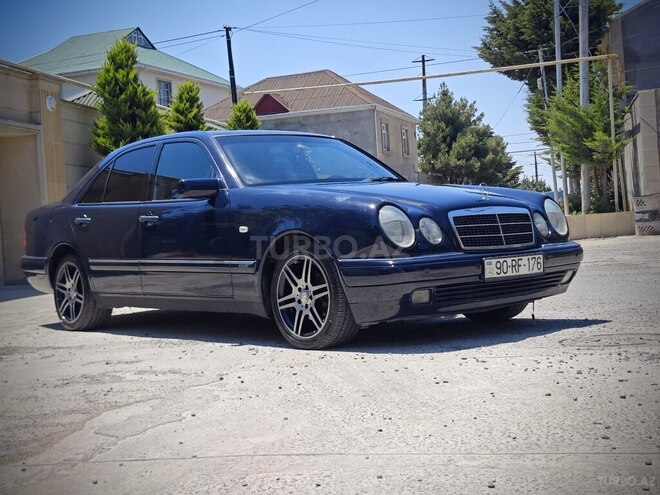 Mercedes E 240 1999, 450,000 km - 2.4 l - Bakı