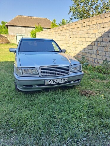 Mercedes C 180 1998, 377,570 km - 1.8 л - Göyçay