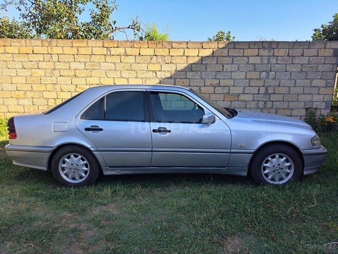Mercedes C 180 1998, 377,570 km - 1.8 л - Göyçay