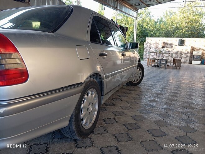 Mercedes C 200 1996, 382,000 km - 2.0 л - Goranboy