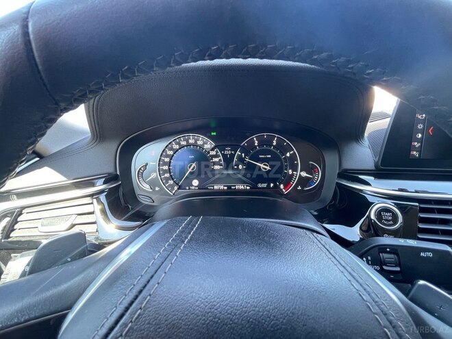 BMW 520 2018, 80,737 km - 2.0 l - Bakı