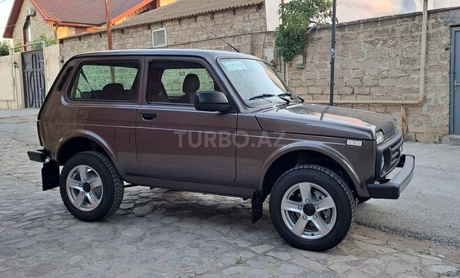 LADA (VAZ) Niva-4