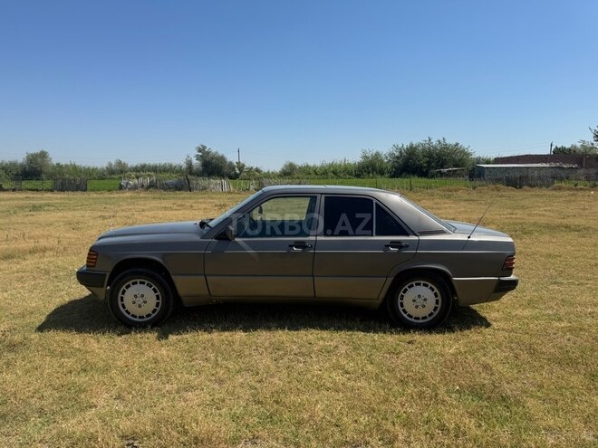 Mercedes 190 1992, 125,000 km - 2.0 л - Bakı