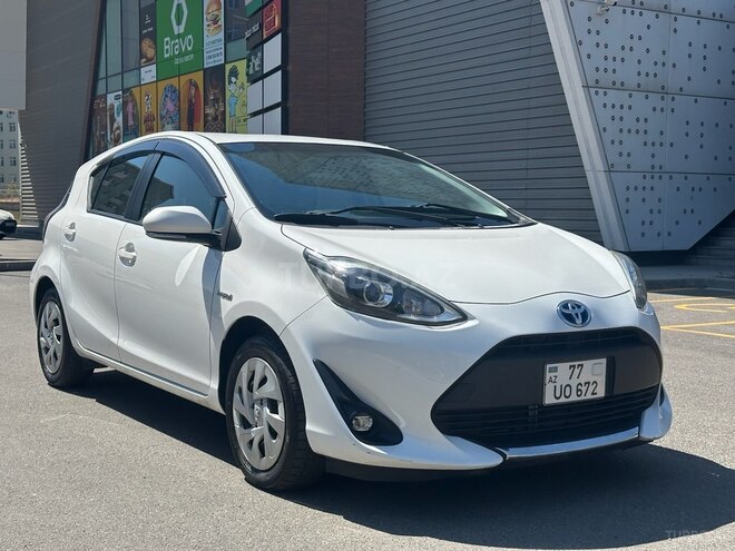 Toyota Aqua 2020, 135,000 km - 1.5 l - Bakı