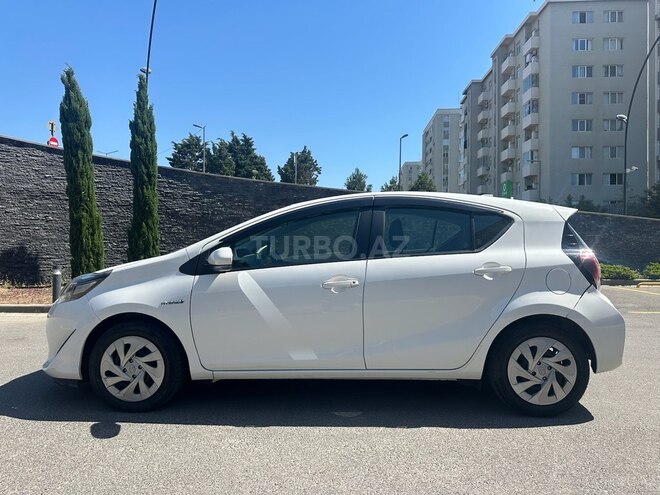 Toyota Aqua 2020, 135,000 km - 1.5 l - Bakı