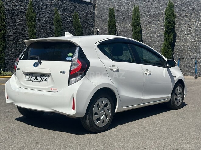 Toyota Aqua 2020, 135,000 km - 1.5 l - Bakı