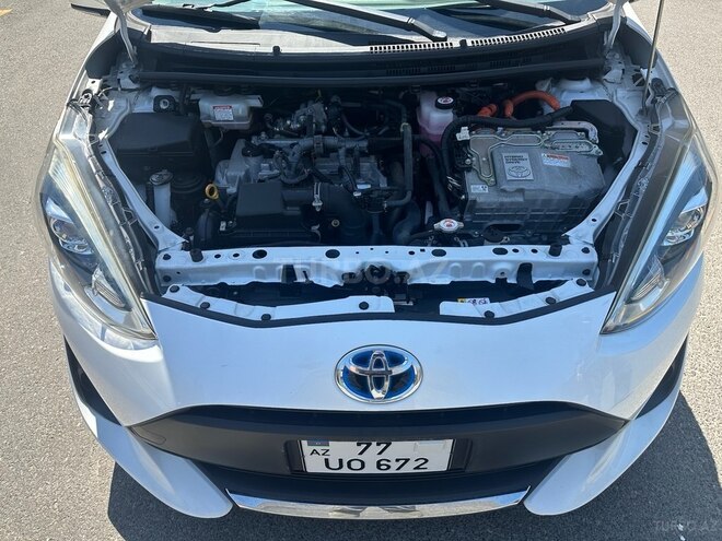 Toyota Aqua 2020, 135,000 km - 1.5 l - Bakı