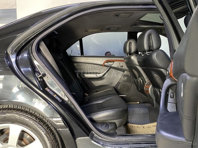 Mercedes S 350-17