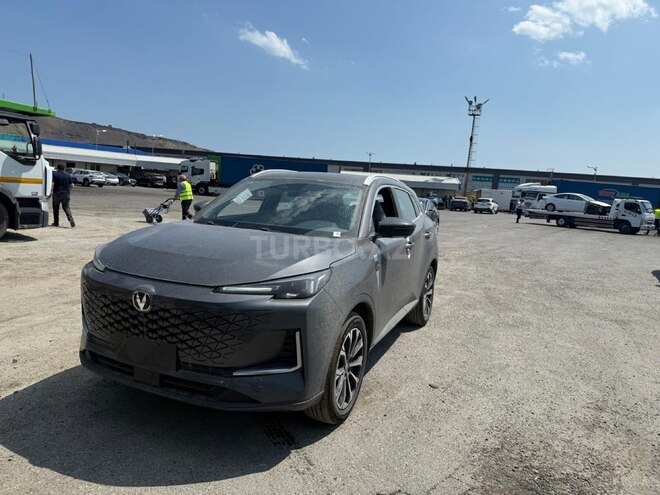 Changan CS 55 Plus 2025, 0 km - 1.5 л - Bakı