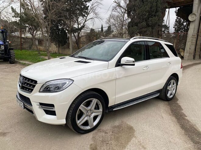 Mercedes ML 350 4MATIC 2013, 166,800 km - 3.5 l - Bakı