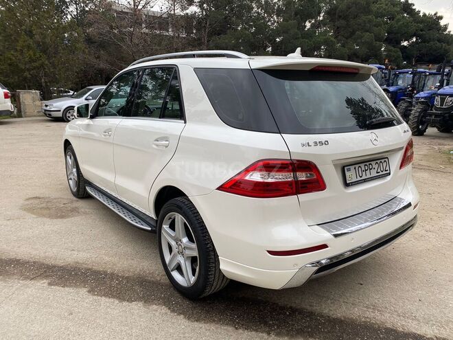 Mercedes ML 350 4MATIC 2013, 166,800 km - 3.5 l - Bakı