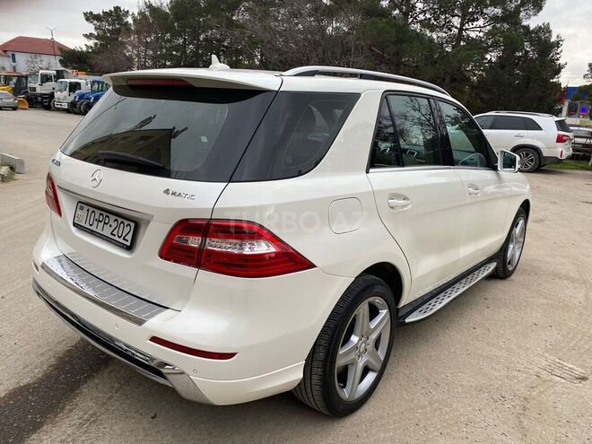 Mercedes ML 350 4MATIC 2013, 166,800 km - 3.5 l - Bakı
