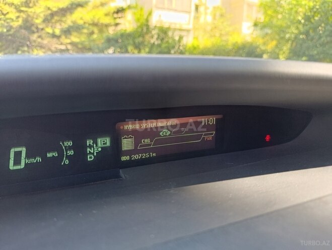 Toyota Prius 2013, 207,200 km - 1.8 l - Bakı