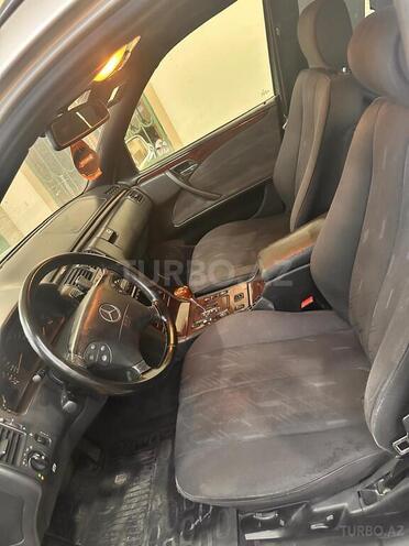 Mercedes E 220 d 2001, 200,000 km - 2.2 л - Bərdə