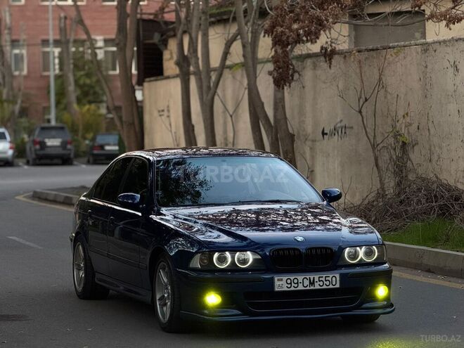 BMW 525 2002, 330,000 km - 2.5 л - Bakı