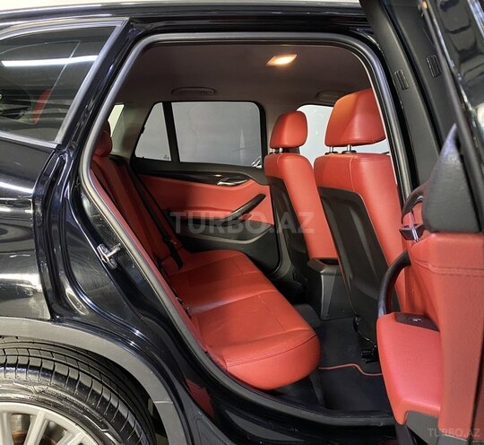 BMW X1-17