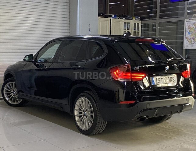 BMW X1-11