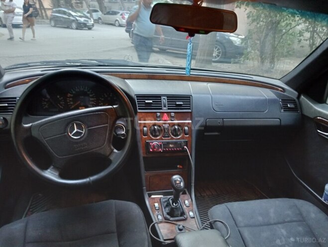 Mercedes C 180 1995, 516,000 km - 1.8 l - Bakı