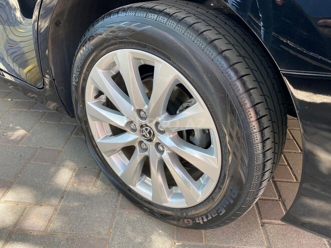 Toyota Camry 2019, 100,357 km - 2.5 l - Bakı