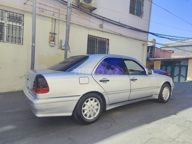 Mercedes C 180 1995, 324,814 km - 1.8 l - Bakı