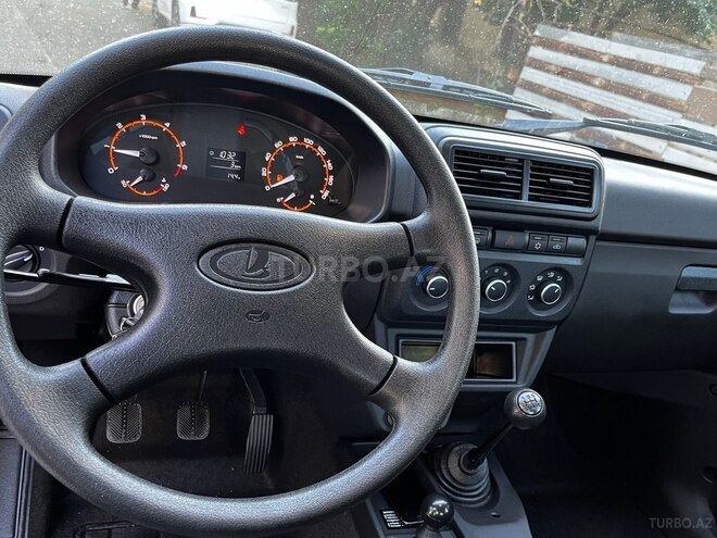 LADA (VAZ) Niva-10