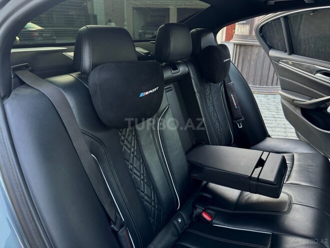 BMW 530 2017, 85,000 km - 2.0 л - Gəncə