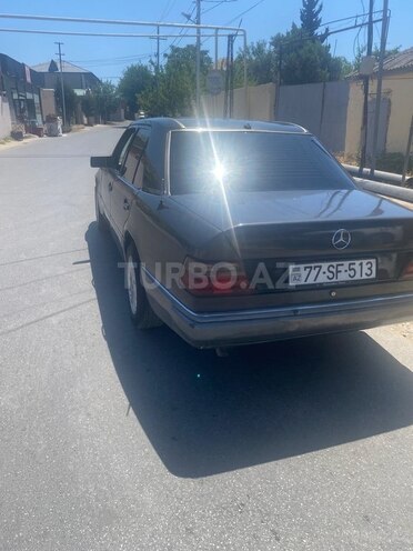 Mercedes E 200 1993, 400,000 km - 2.0 l - Bakı