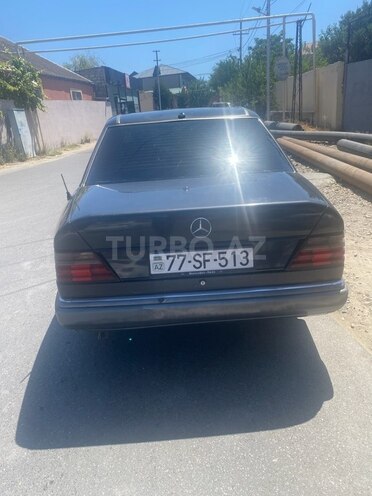 Mercedes E 200 1993, 400,000 km - 2.0 l - Bakı