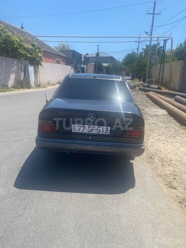 Mercedes E 200 1993, 400,000 km - 2.0 l - Bakı