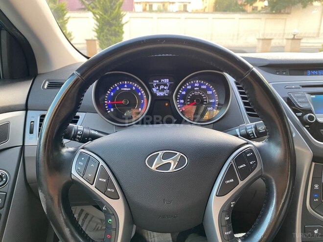 Hyundai Elantra 2014, 92,000 km - 1.8 l - Bakı