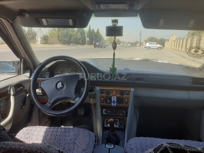 Mercedes 190 1990, 421,156 km - 2.0 l - Bakı