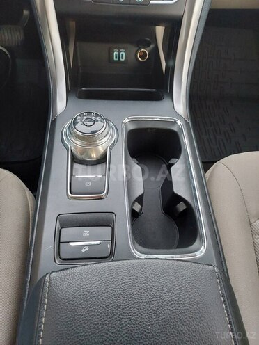 Ford Fusion (North America) 2019, 189,200 km - 2.0 l - Bakı