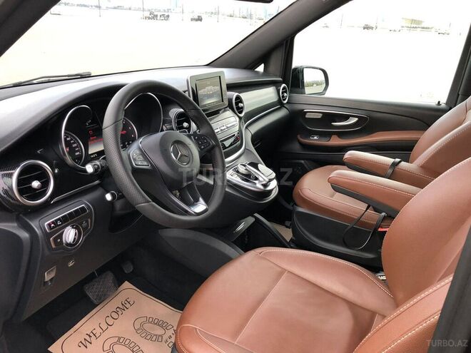 Mercedes V 220 2014, 300,000 km - 2.1 l - Bakı