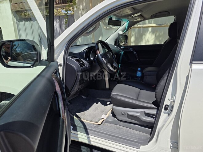 Toyota Land Cruiser Prado 2010, 31,537 km - 2.7 л - Bakı