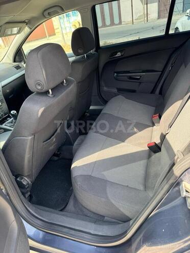 Opel Astra 2006, 320,000 km - 1.3 l - Bakı