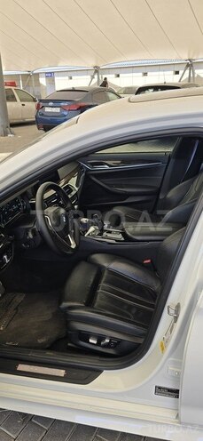BMW 530-8