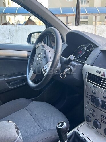 Opel Astra 2008, 333,000 km - 1.3 л - Bakı