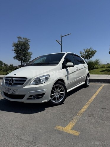 Mercedes B 170 2008, 130,000 km - 1.7 л - Bakı