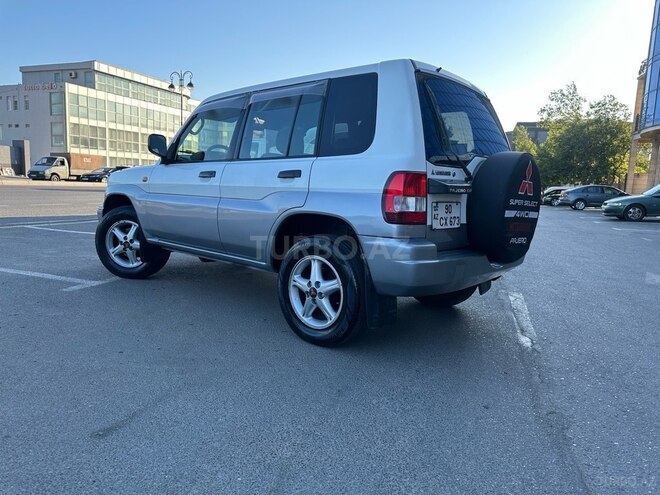 Mitsubishi Pajero io 1999, 326,000 km - 1.8 л - Bakı
