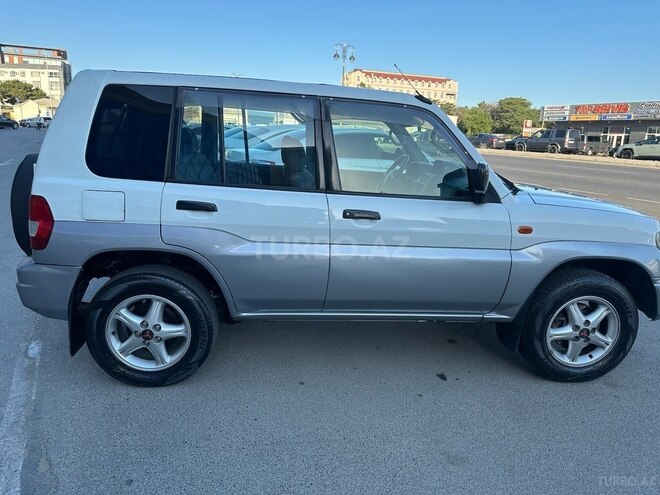 Mitsubishi Pajero io 1999, 326,000 km - 1.8 л - Bakı