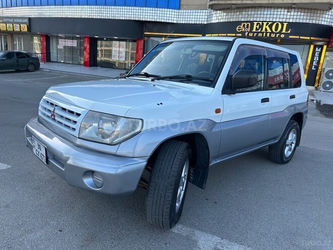 Mitsubishi Pajero io 1999, 326,000 km - 1.8 л - Bakı