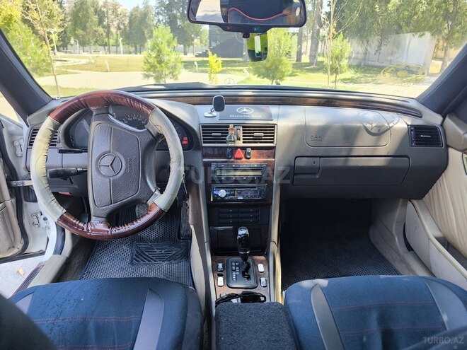 Mercedes C 230 1997, 408,000 km - 2.3 l - Xaçmaz