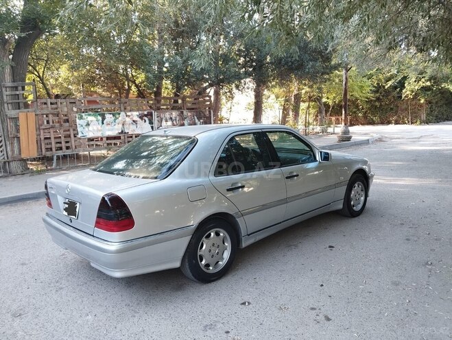 Mercedes C 240 1999, 245,544 km - 2.4 l - Sumqayıt