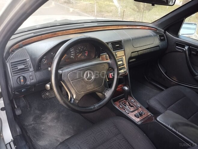 Mercedes C 240 1999, 245,544 km - 2.4 l - Sumqayıt