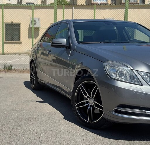 Mercedes E 220 d 2010, 237,000 km - 2.2 l - Bakı