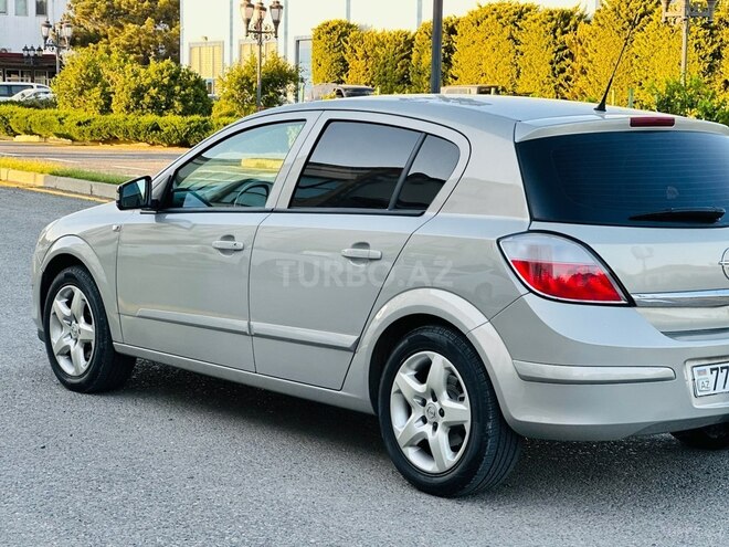 Opel Astra 2007, 203,000 km - 1.4 л - Bakı