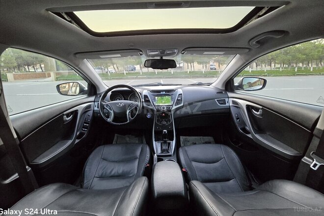 Hyundai Elantra 2015, 170,092 km - 1.8 l - Bakı