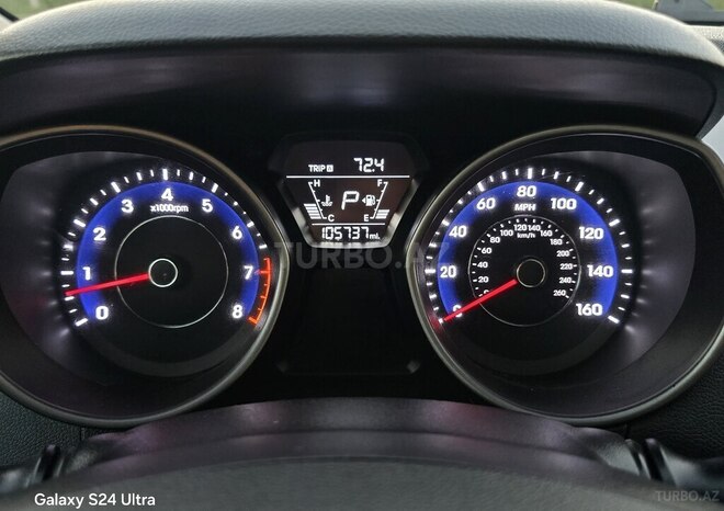 Hyundai Elantra 2015, 170,092 km - 1.8 l - Bakı