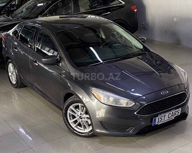 Ford Focus-6